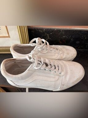 Classic White Canvas Low-Top Sneakers